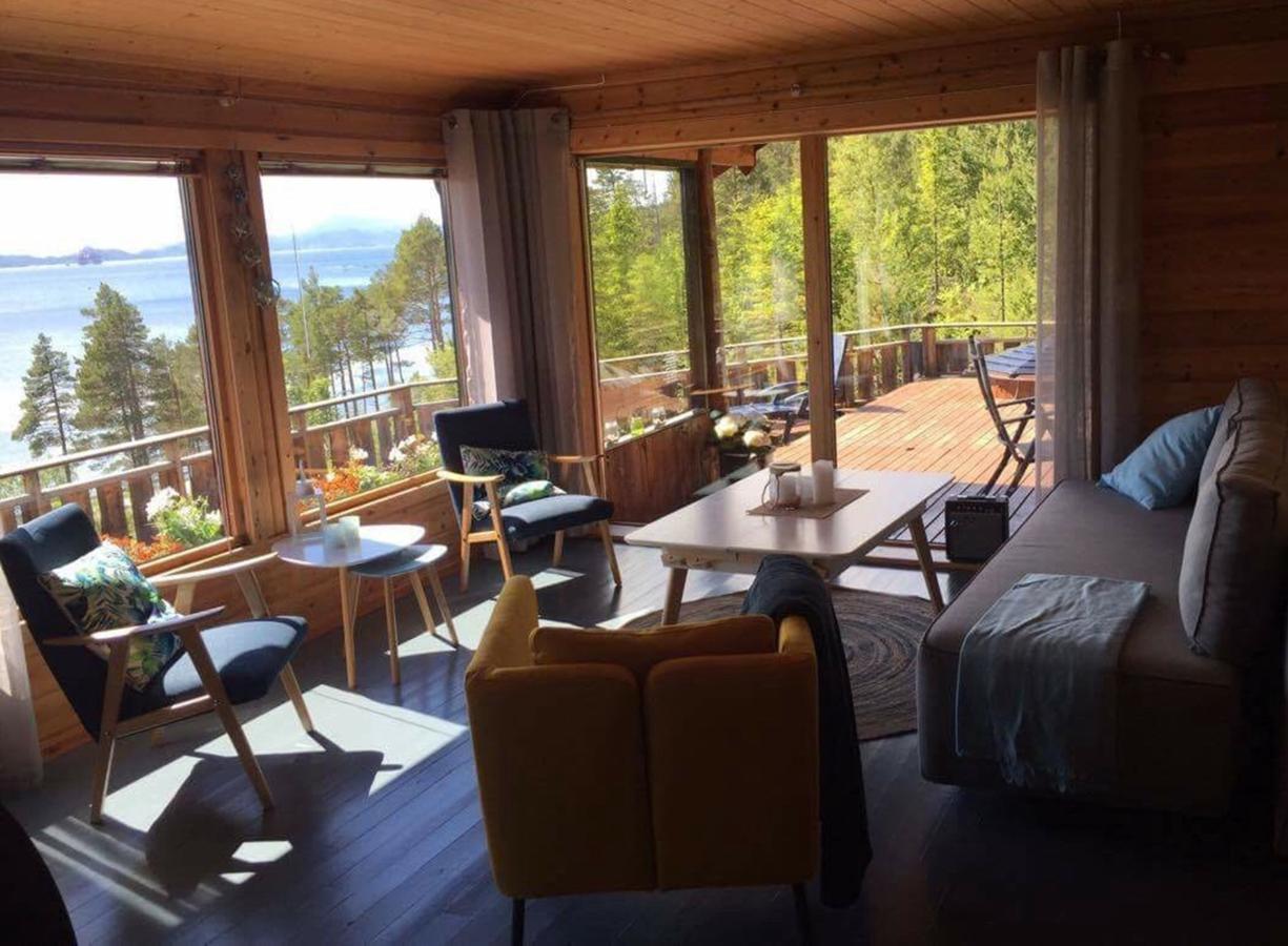 Tustna Ladestasjon Lodge *